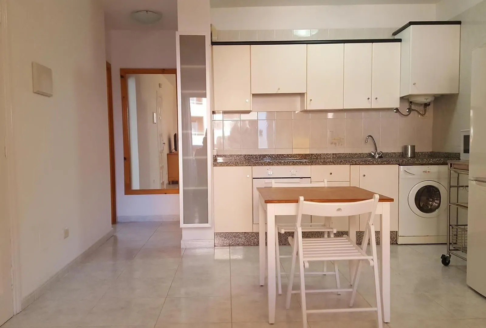 גרנדילה דה אבונה Beautiful Apartment In El Medano